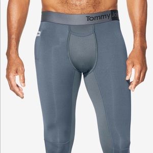 NWT Tommy John 360 Sport Legging!!